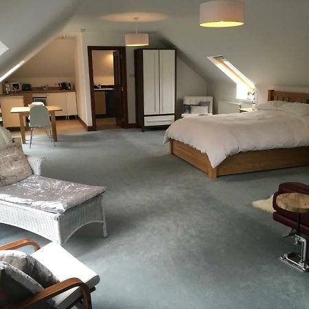 The Suite At Scarbuie Ballater Exterior photo